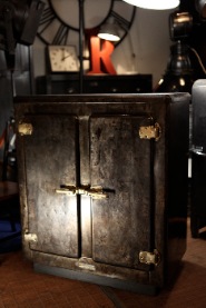 glaciere 1930 2 portes